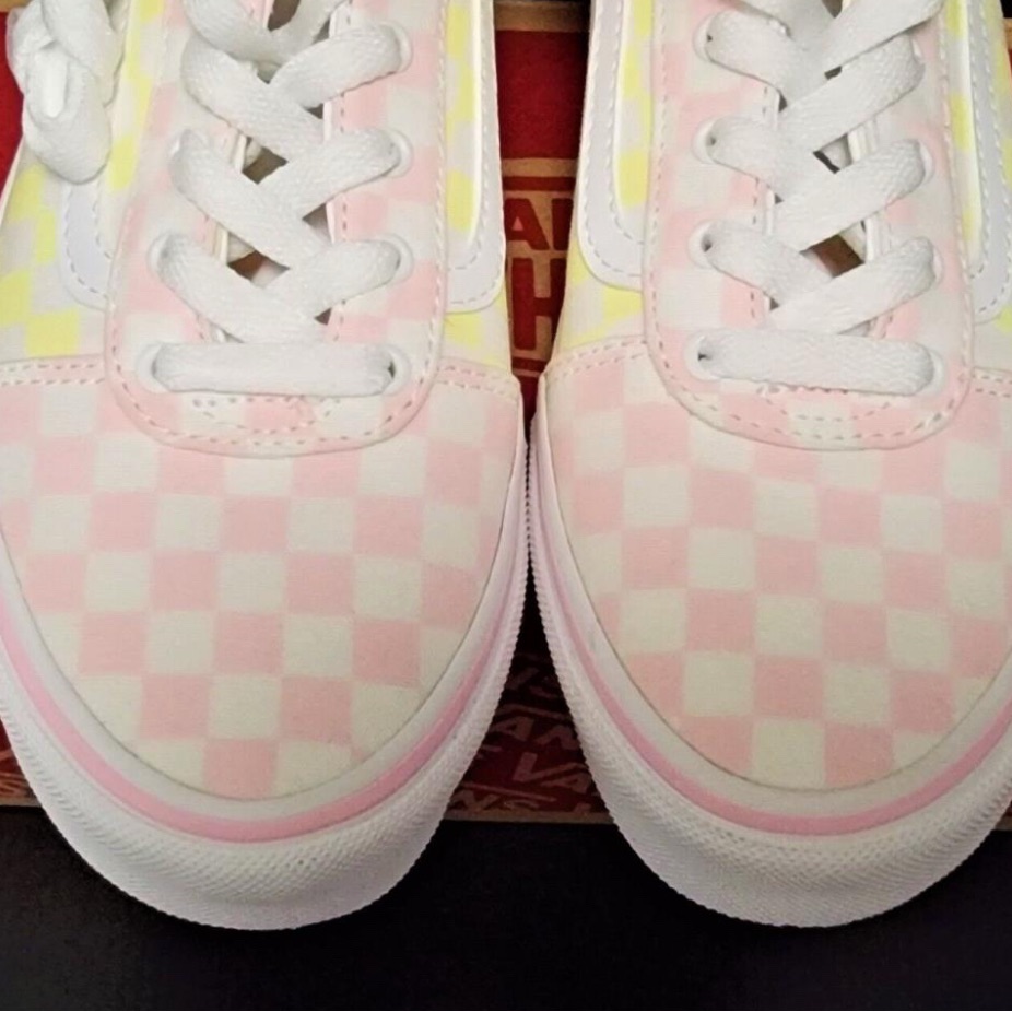 Vans Off The Wall Ward Multi/White Ckrbrd Missy`S Skate Sneakers Sz 4 Pastel